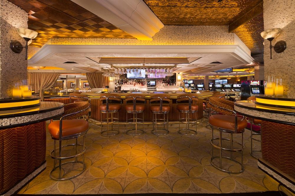 Western Village Inn And Casino Sparks Exterior photo